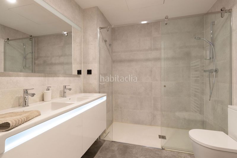 Foto 78c9d9c8-55ec-4fd1-9f67-e1aa12a5bdba. Duplex con riscaldamento parcheggio piscina in Volpelleres Sant Cugat del Vallès