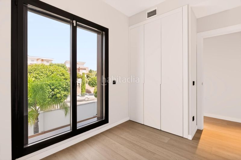 Foto fe01d4d5-813f-4d5a-bd16-c0c94b425a31. Pis a calle via augusta 107 a Llevant Tarragona