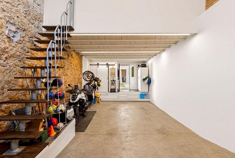 Foto 48303b9c-5ff1-4a47-83cd-b60b6a041342. Casa a calle major 9 a Castellbisbal