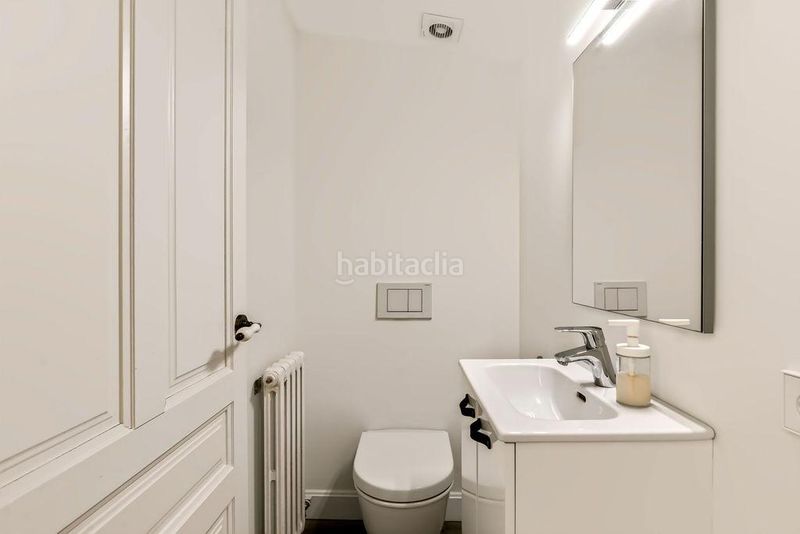 Foto c3a90ab1-6113-4313-9eb2-3d930e5a9206. Casa a calle major 9 a Castellbisbal
