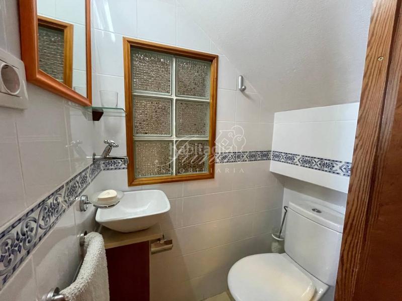 Foto bca0ee6b-cd56-46fe-a18a-1ff8b1af7ac1. Semi detached house with parking in La Perdoma - San Antonio - Benijos Orotava (La)