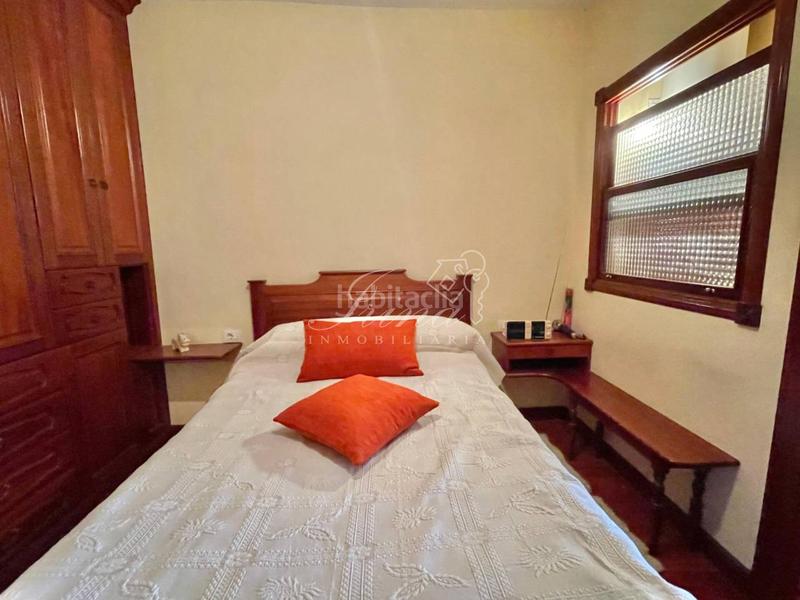 Foto f9ff7c70-9a9e-4808-a4d1-e2b2c7fa6de2. Semi detached house with parking in La Perdoma - San Antonio - Benijos Orotava (La)