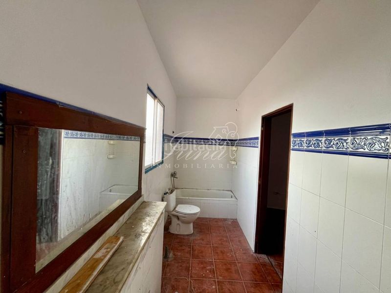 Foto a63b3ad6-e5c4-411d-8738-333b519107ed. Xalet amb aparcament a Llanos de Aridane (Los)