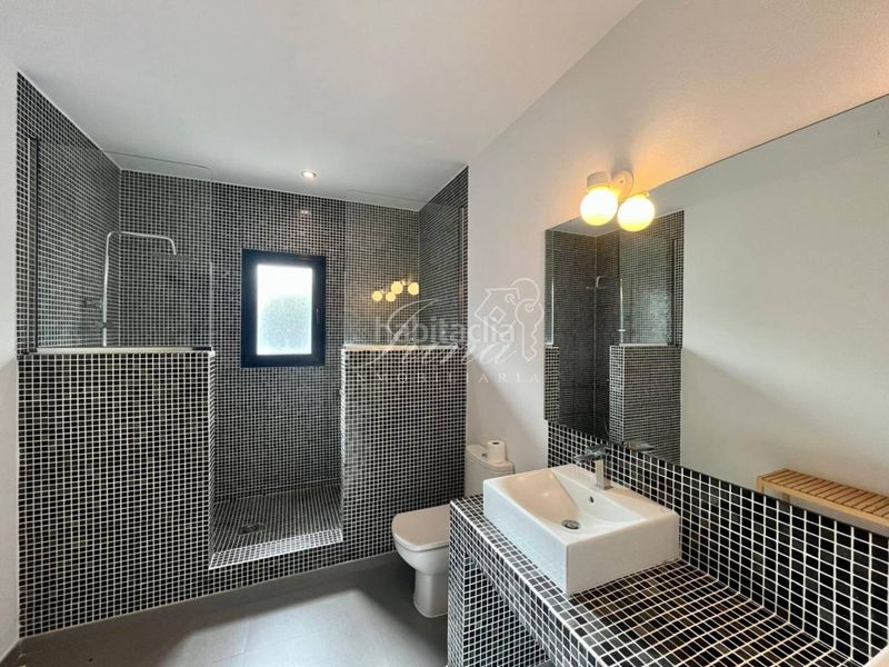 Foto 086bb034-9432-4fd1-83f8-b09a0c8ec97e. Xalet amb aparcament a Paso (El)