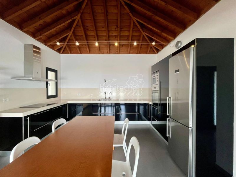 Foto 5a1e925e-ce84-47bf-a0be-ad1125d0b857. Xalet amb aparcament a Paso (El)