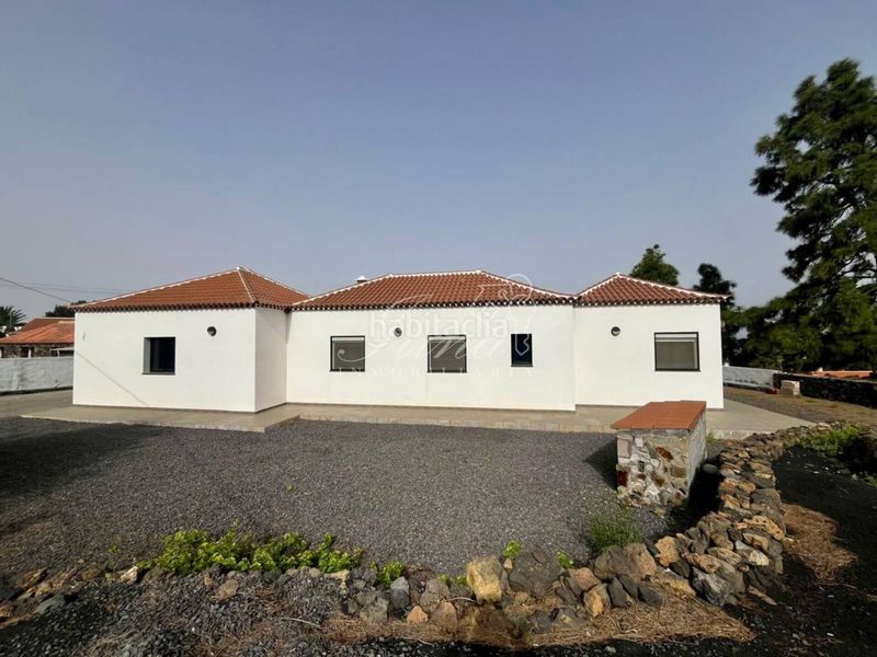 Foto 68fcb75a-a351-4523-8ac2-72f9e6f2e6f7. Xalet amb aparcament a Paso (El)