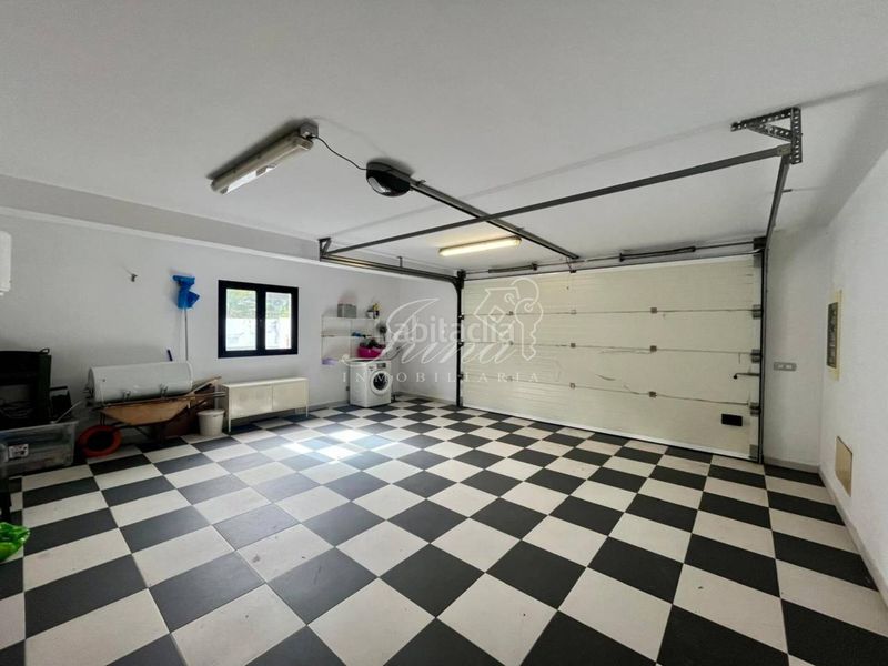 Foto a3860f1b-c305-44b6-9dc8-c2ba3aa189fb. Xalet amb aparcament a Paso (El)