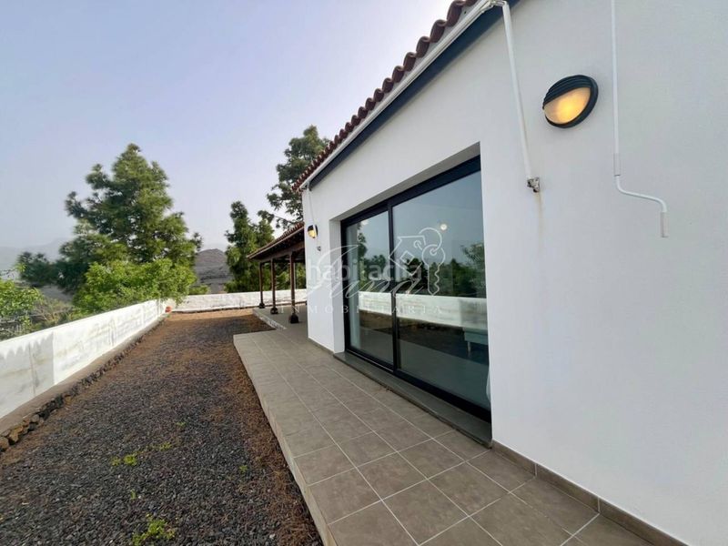 Foto a75caf9b-28ac-49a0-bd84-b4ba4c06f08e. Xalet amb aparcament a Paso (El)