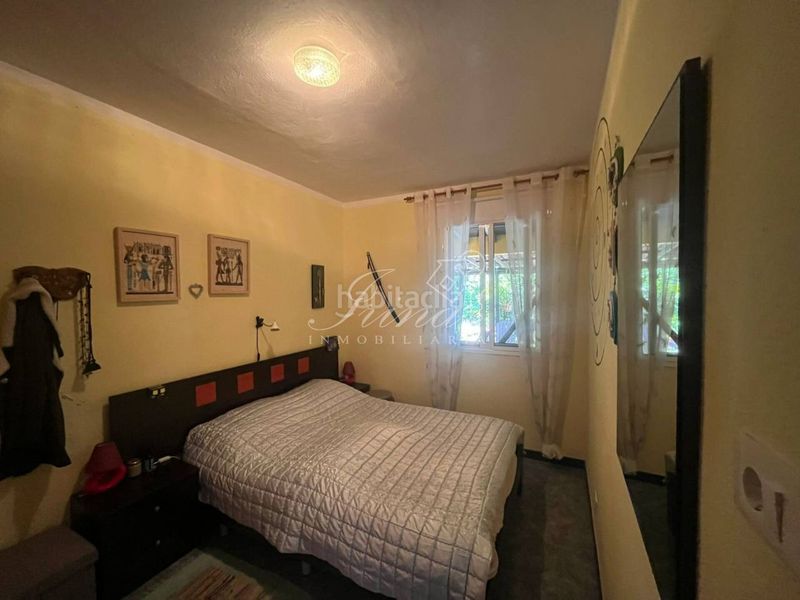 Foto eff055b8-5a12-4c96-9c19-e33d84a19196. Casa aparellada amb aparcament a Paso (El)