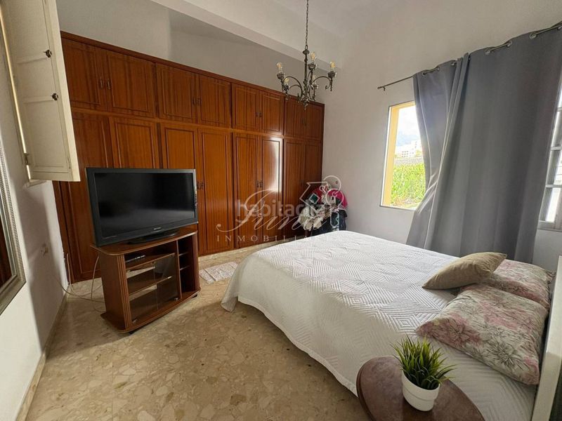 Foto 0ef0c027-7bf9-4cad-8848-40984db3a71e. Casa adossada a Tazacorte