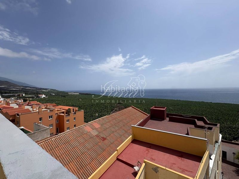 Foto 1e08a985-e0ca-411b-9ee2-6b9b53a1aa28. Casa adossada a Tazacorte