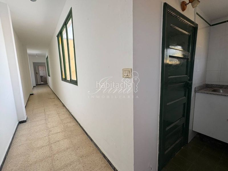 Foto 44404242-a726-4175-8412-e7686d238628. Casa adossada a Tazacorte