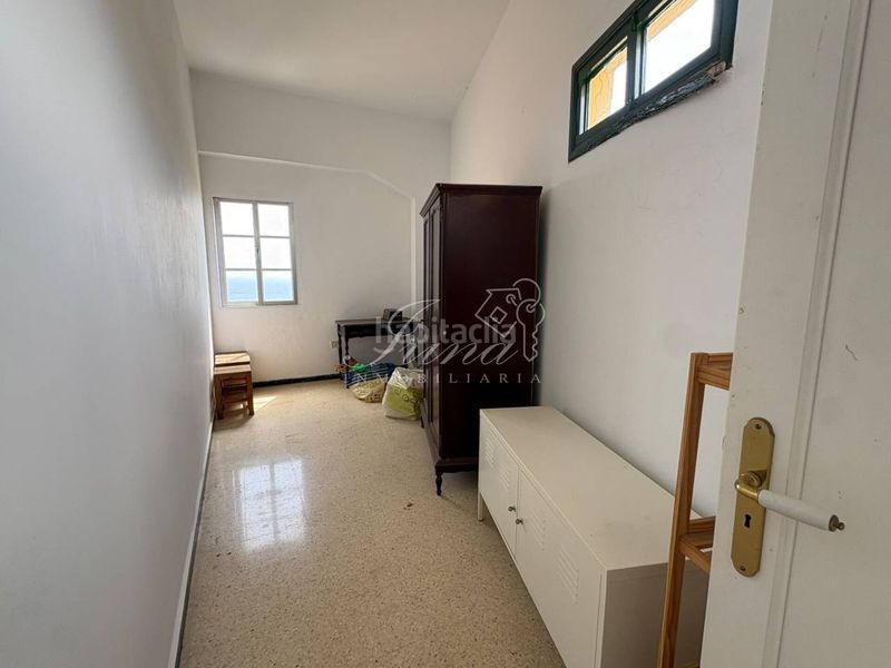 Foto b7849934-0217-4bad-9e11-ec3a7ce1127a. Casa adossada a Tazacorte