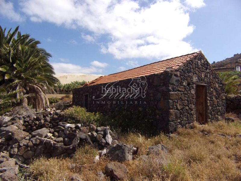 Foto fea3bf30-69d2-4c85-8641-95c20761d509. Masia a Tijarafe