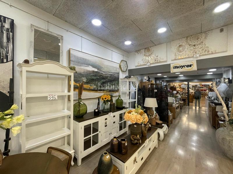 Foto 11503d4d-c782-4aa0-909f-0b09371e421c. Edifici a Centre Santa Coloma de Gramenet