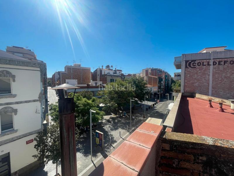 Foto 8d974a81-9dce-413e-9910-e8c953642d00. Edifici a Centre Santa Coloma de Gramenet