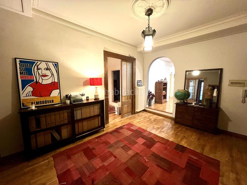 Foto 3dccab0a-7134-4e3b-87cf-a32bae19c9b9. Piso en St. Pere - Sta. Caterina - El Born Barcelona