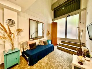 Duplex  Carrer de la renaixença. Local adaptado a vivienda