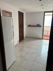 Piso  Carrer de les flors. oportunidad nica en ciutat vella!