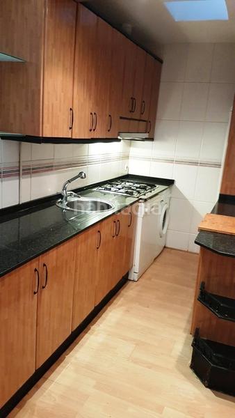 Foto efd4cfbb-2fec-4d3f-aedf-a6a907cc2dc6. Flat with heating in Guinardó Barcelona