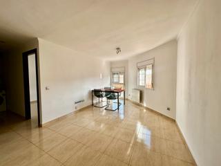 Appartement  Carrer de l'olivera de sistrells. Luminoso piso en venta