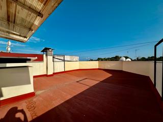 Piso  Carrer de l'olivera de sistrells. Luminoso piso en venta
