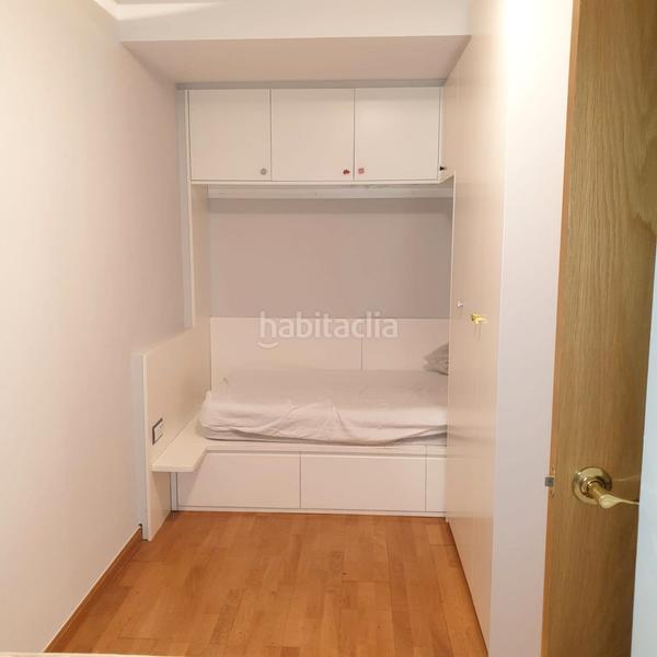 Foto 4a36f991-f09f-4029-84f2-7457b74d05ce. Pis amb calefacció aparcament a Raval Barcelona