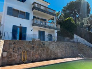 Casa  Carrer cadí. Magnífica casa en venta