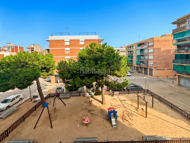 Foto a70da91f-7fd6-4ece-907f-c79b9a6c507b. Pis amb piscina a Poblenou Pineda de Mar