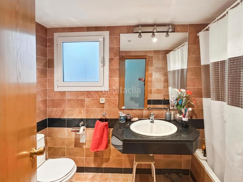 Foto c8df876e-ea4e-47b2-ad6b-f406a6446c21. Pis amb piscina a Poblenou Pineda de Mar