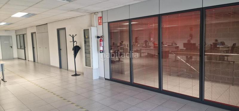 Foto 7e64e263-6a91-47bb-bba8-0f0b15b4540a. Capannone industriale in Mas Rampinyo - Montcada Nova - Carrerada Montcada i Reixac