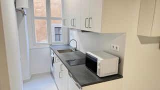 Affitto Monolocale  Carrer de corretger. Coqueto estudio con cédula de habitabilidad en el barrio gótico.