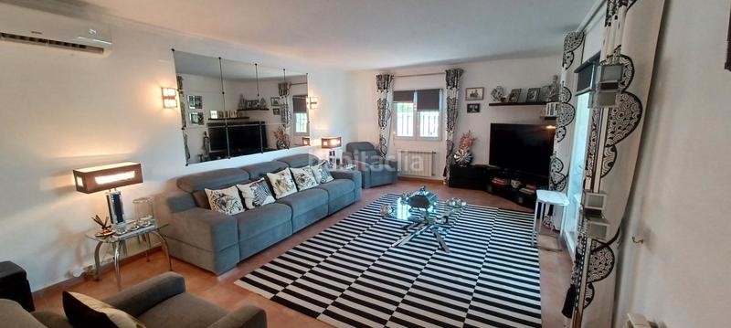 Foto d1916968-0984-438d-8e51-00bf9c5c5962. Chalet en El Montgó Dénia