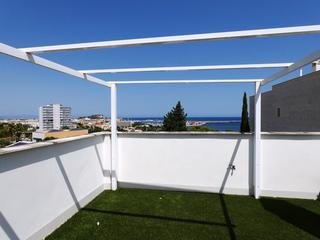 Maison jumelée à Las Rotas / Les Rotes