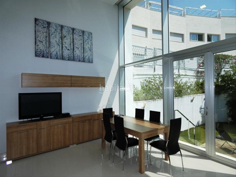 Foto 6af16c55-0d05-43fa-95a1-bc2ed02127b4. Maison jumelée avec chauffage parking piscine dans Las Rotas / Les Rotes Dénia