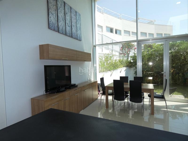 Foto df191dbc-23ab-485d-999e-3ee5246a81f2. Semi detached house with heating parking pool in Las Rotas / Les Rotes Dénia