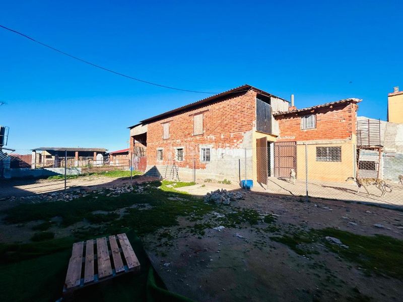 Foto 3f279807-67c4-4a42-8eb5-d9b56e50a03e. Terreny residencial a Aldea de San Miguel
