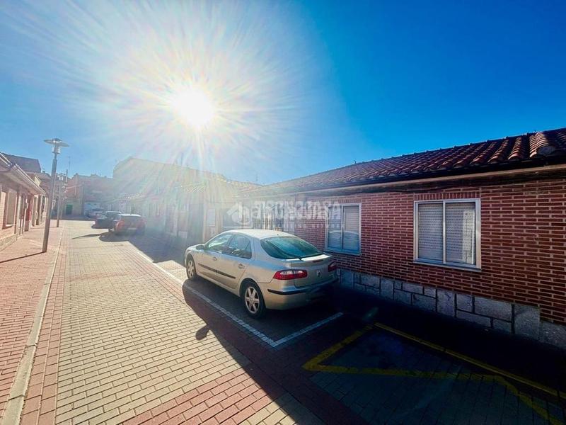 Foto bb419cef-71d6-4cbd-95b7-715afe557f62. Casa  en venta en Cistérniga