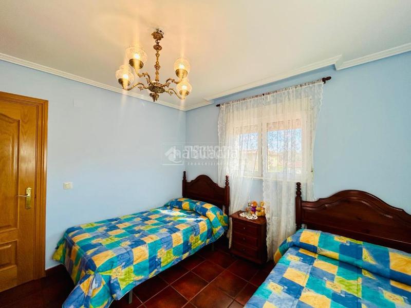 Foto 372b43c1-e668-446e-b757-a7236578bc7d. Affitto casa con riscaldamento parcheggio in Aldeamayor de San Martín