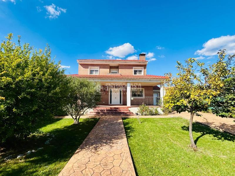 Foto 9eb8f218-e6a3-4325-8571-787931ced5f5. Affitto casa con riscaldamento parcheggio in Aldeamayor de San Martín