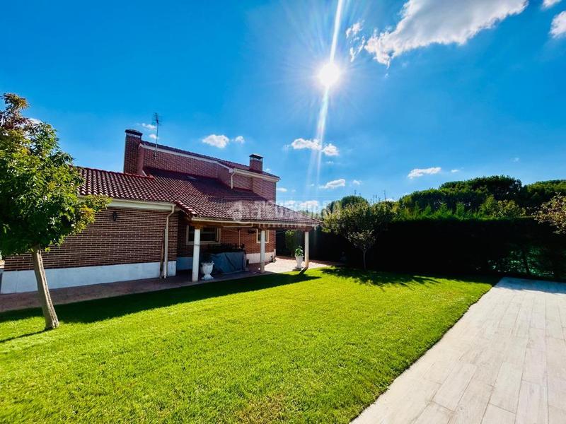 Foto 0a70cdd4-1ed0-4c9f-bf22-344d7e312ae5. Location maison avec chauffage parking dans Aldeamayor de San Martín