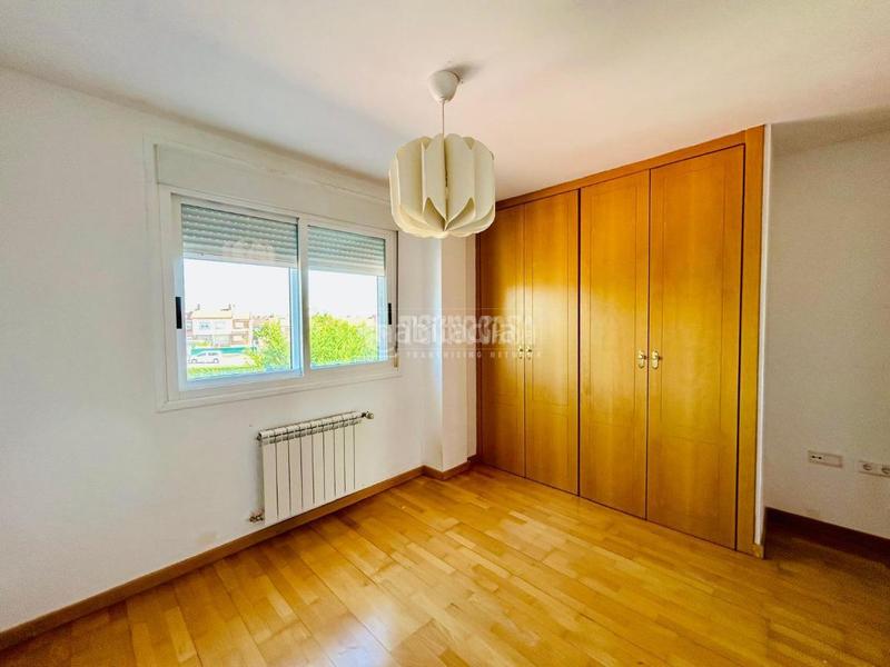 Foto 25683c1f-19ea-499b-a902-e302e0ce66de. Casa bifamiliare con parcheggio in Boecillo