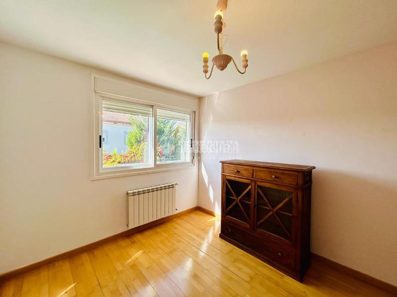 Foto 66989b3c-b921-41e1-8b97-1de5686ac380. Casa bifamiliare con parcheggio in Boecillo