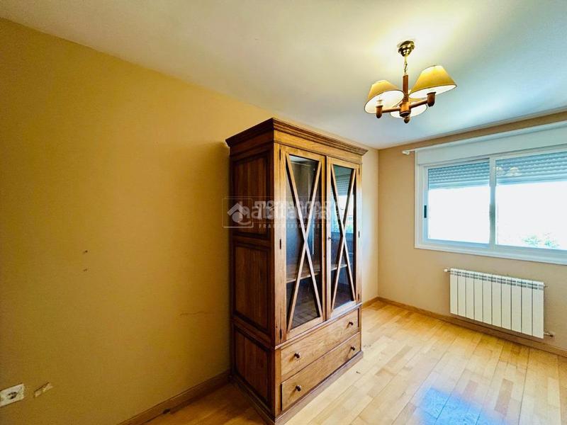 Foto 95cabc64-1236-4b58-a26b-18f31df281de. Casa bifamiliare con parcheggio in Boecillo