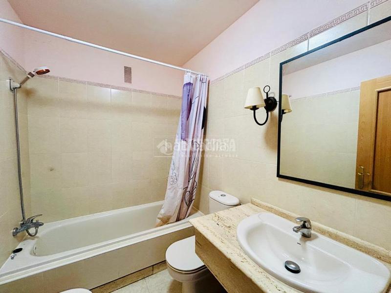 Foto cb084ad4-da4a-4c0f-b506-dba048805b01. Casa bifamiliare con parcheggio in Boecillo