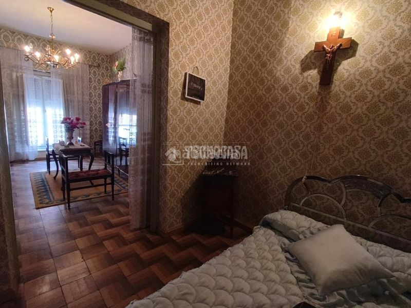 Foto 49ab1887-31ab-4813-b83a-8c5cb2d17e54. Casa a Villaverde de Medina