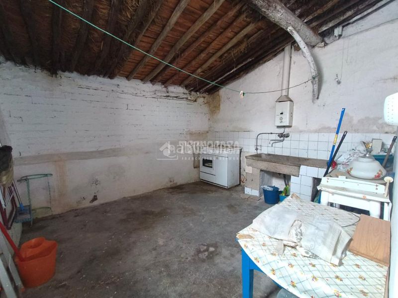 Foto a978dc74-32d3-4320-81bd-ae99559451cf. Casa a Villaverde de Medina