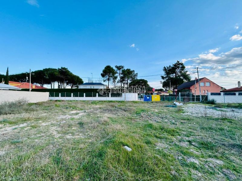 Foto 93b06990-db43-4d57-a2bd-e4663f791d64. Terreny residencial a Mojados
