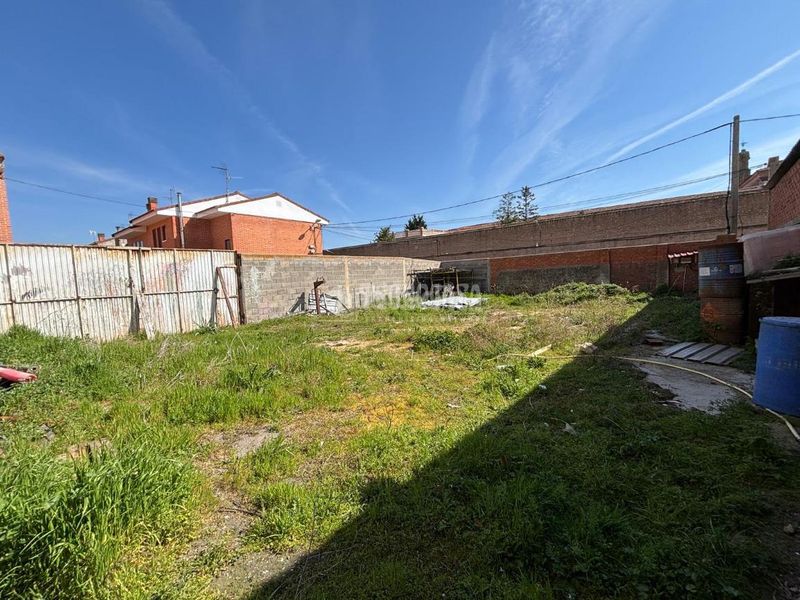 Foto 6e5b7bf9-4d67-4702-9d44-66c6e45830b9. Local comercial a Nava del Rey