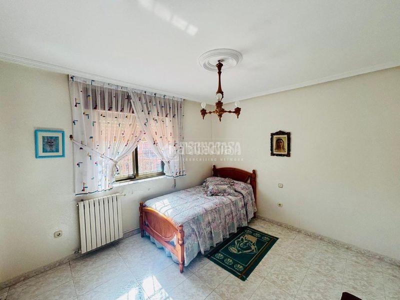 Foto 08b7d798-4eca-4ae5-8130-06ae890cd382. Casa amb calefacció a Traspinedo